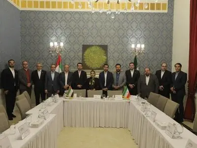 نشست هم اندیشی اتاق بازرگانی ایران و امارات با متخصصان بانکی برگزار شد/عزم ملی برای صادرات میلیون دلاری