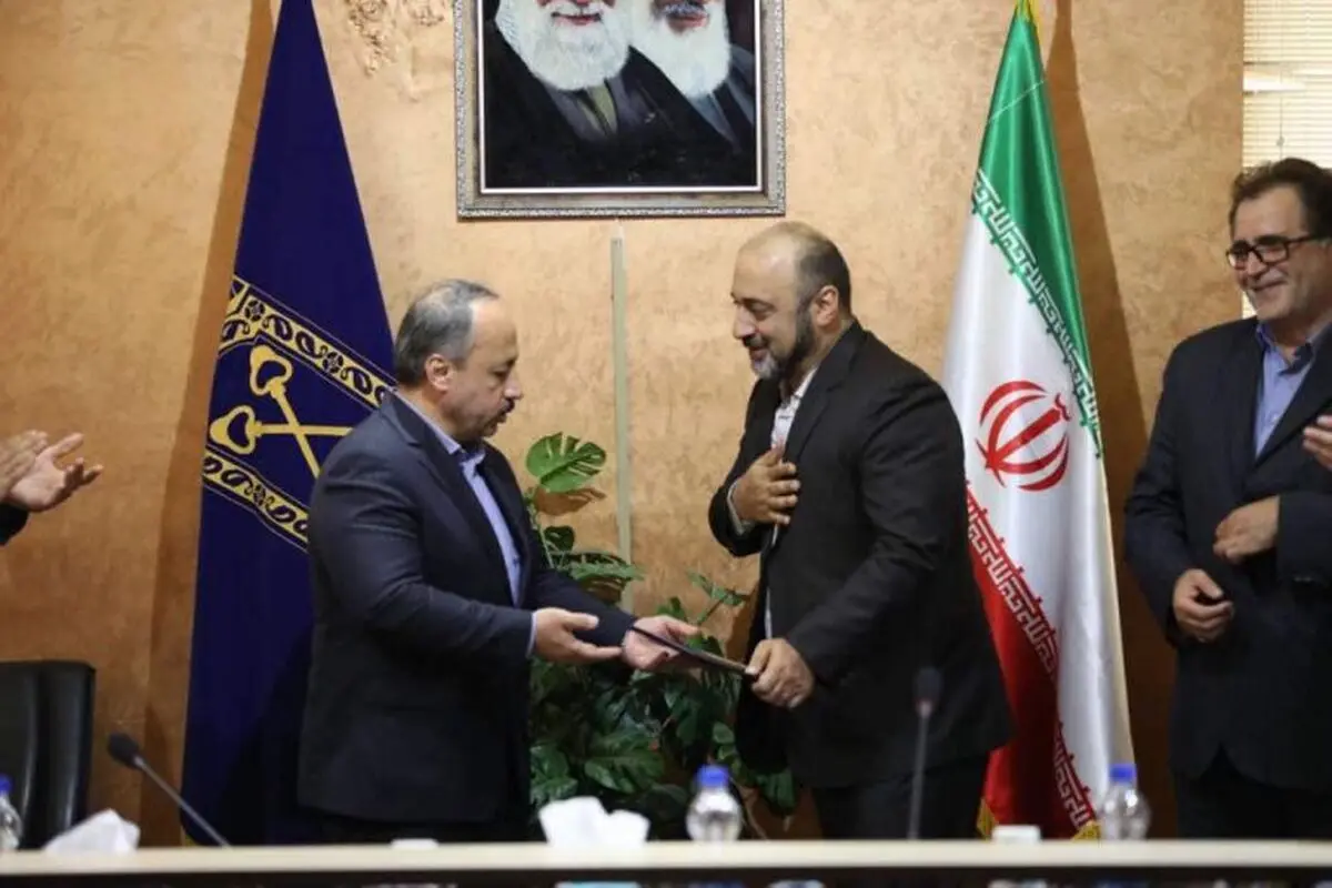 مشاورشهردار و قائم مقام معاونت حمل و نقل و ترافیک شهرداری رشت 