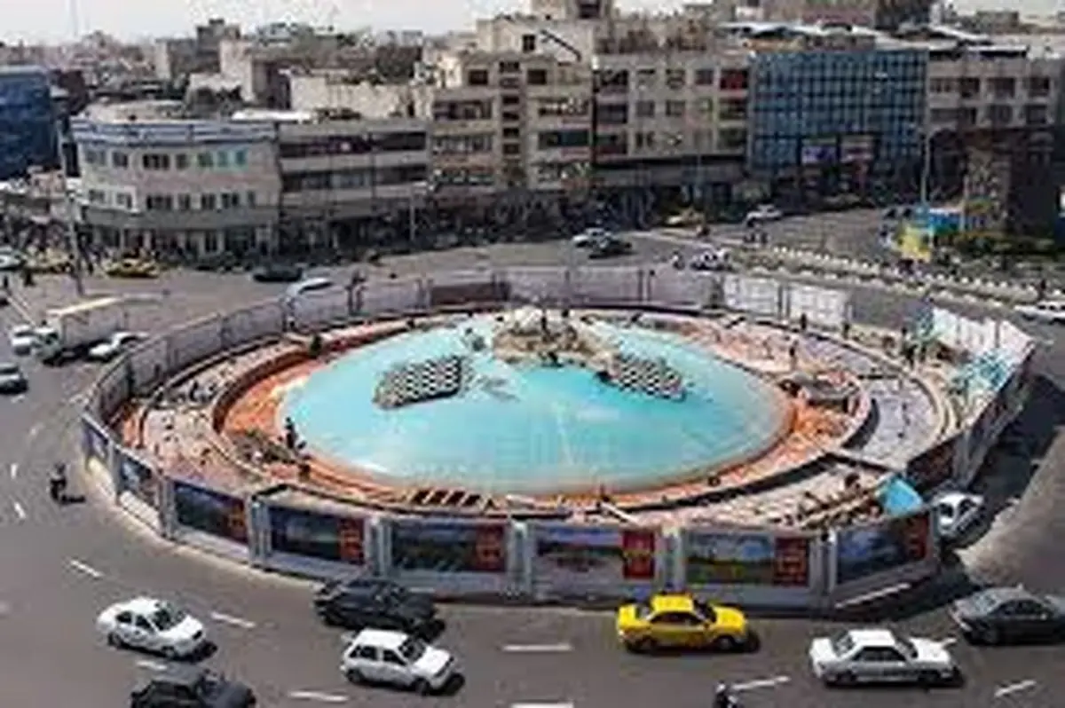 دیوارنگاره جدید میدان ولیعصر تهران به دوزبان فارسی و عبری