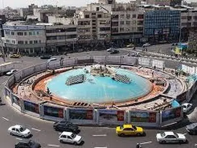 دیوارنگاره جدید میدان ولیعصر تهران به دوزبان فارسی و عبری