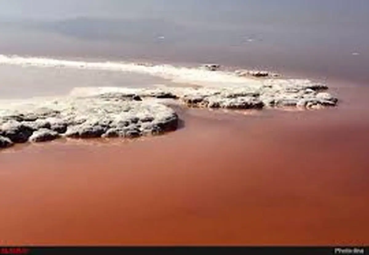 رهاسازی آب سد قلعه‌چای به سمت دریاچه ارومیه/ افزایش ۷۹ سانتی متر تراز دریاچه