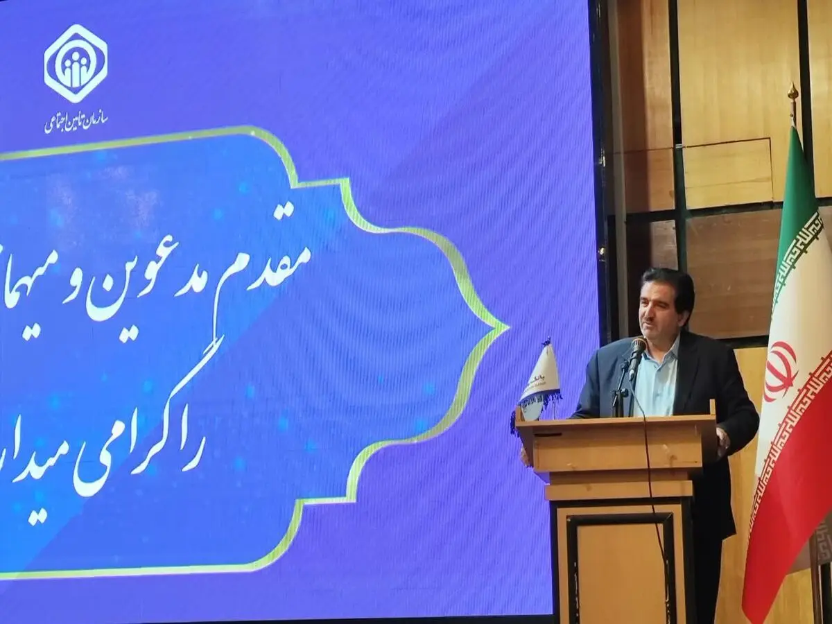 حمایت بانک رفاه از بازنشستگان بیمار و مشکل دار / بازنشستگان: مالک بلامنازع بانک رفاه هستیم!