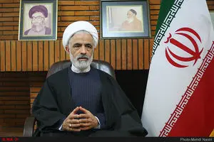 ایران صلح‌طلب است و تنگه هرمز را در اختیار دارد