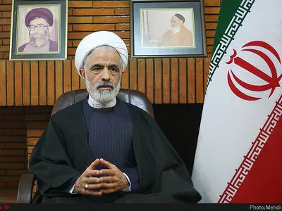 بین حکومت و مردم تفکیک معنی ندارد/ ملت ایران نشان داده‌اند با همه مشکلات پای نظام هستند
