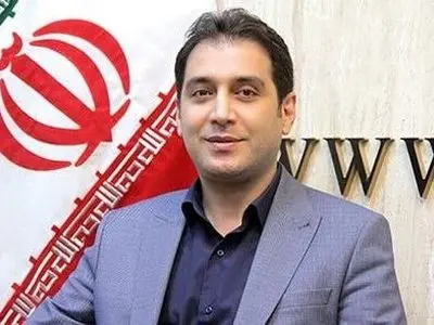 الحكومة الإيرانية تعيّن أول محافظ سُني