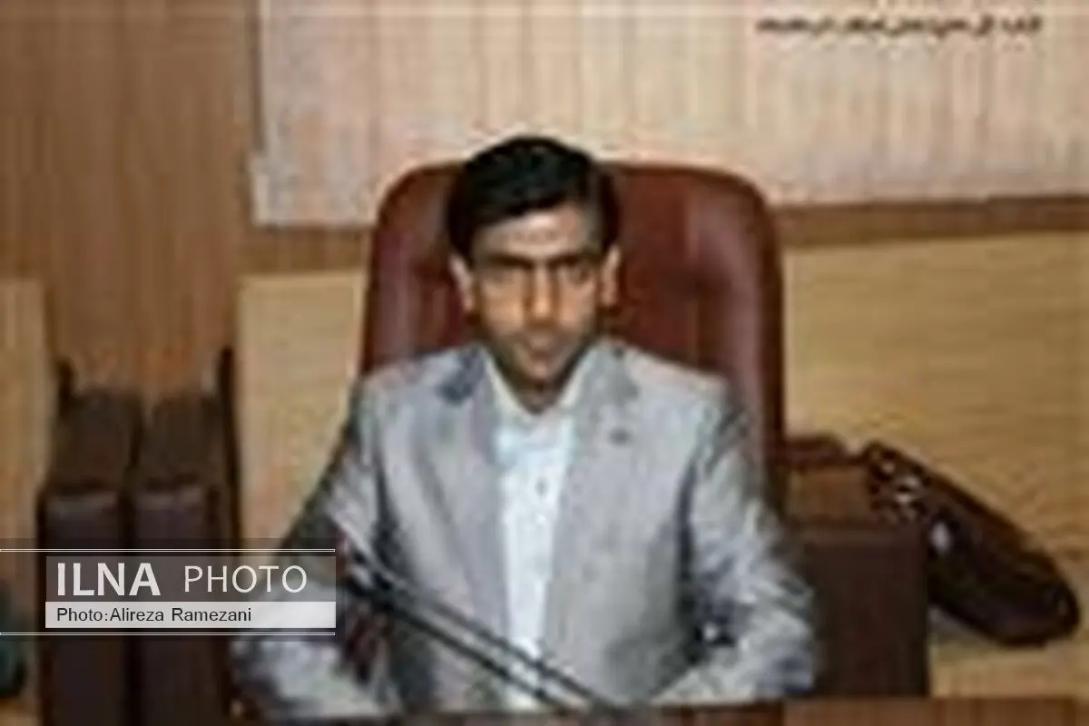 مصرف بیش از 4 هزار لیتر سم رایگان جهت سم پاشی بدن و جایگاه نگهداری دام در استان کرمانشاه