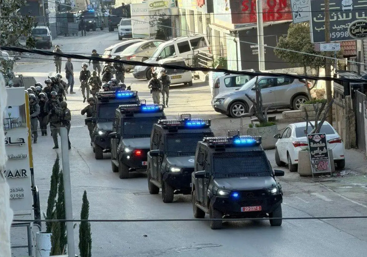 حمله نیروهای اشغالگر به اردوگاه قلندیا در کرانه باختری اشغالی