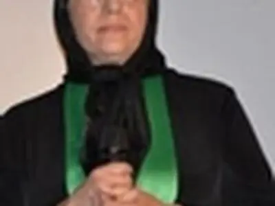 تقدیم نمایش «در انتظار گودو» به رخشان بنی‌اعتماد