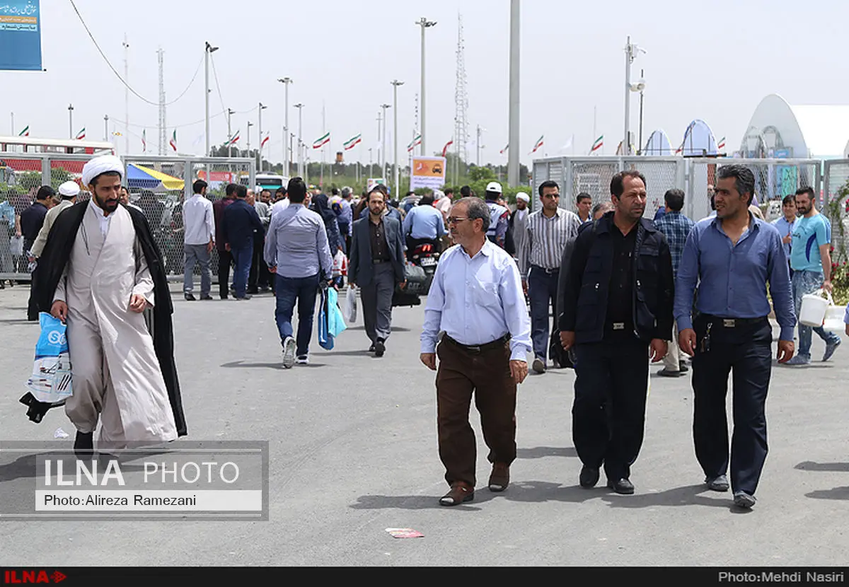 شیطنتهای ادامهدارِ باد شهریار/وضعیت امیدوارکننده خرید کتاب؛ هزار و صد بسته تحویل داده شد