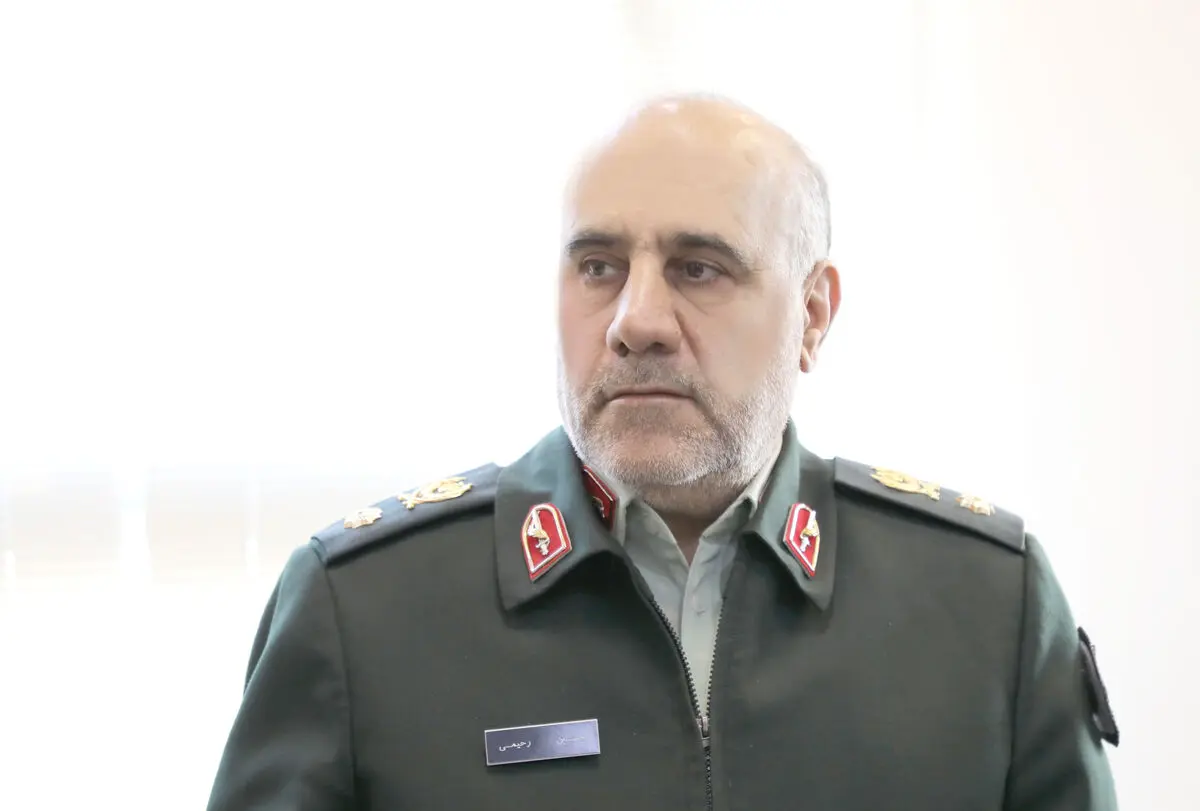 توقیف ۸۲۵ خودروی قاچاق بر/ کشف ۷۰ هزار دلار تقلبی