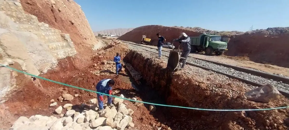 یک ماه از حقوق کارگران ابنیه فنی تراورس پرداخت شد 