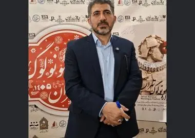 مونولوگ الزاماً به معنای نمایش تک‌نفره نیست/ تجربه‌ای از دشوارترین شکل‌ مواجهه بازیگر و تماشاگر  