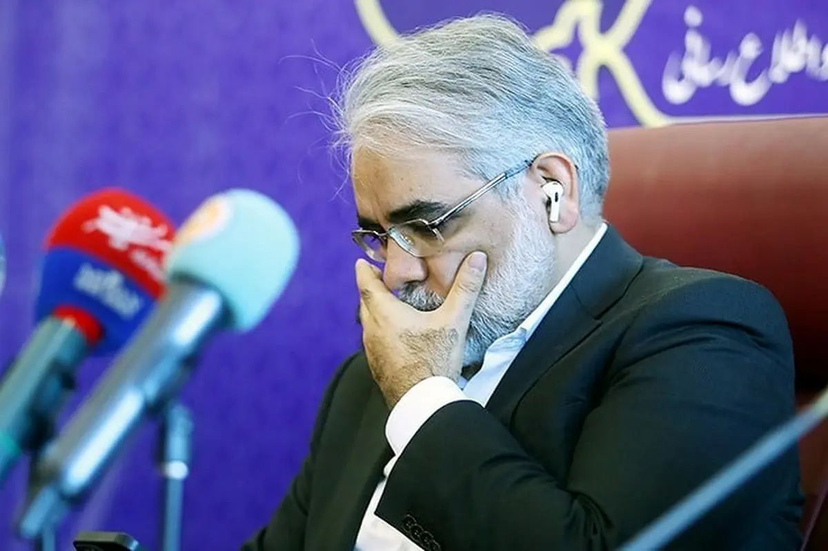 «قربانزاده» از سازمان خصوصیسازی کنار رفت/ عزل یا استعفا؟