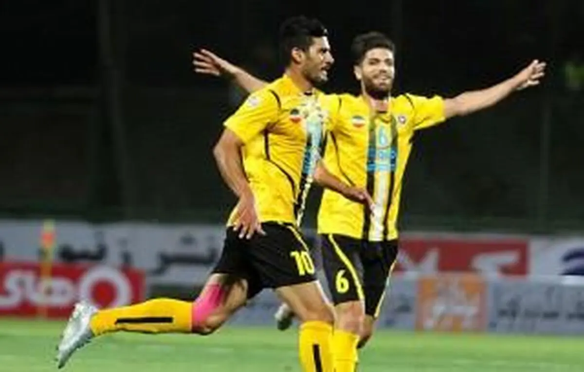 طالب ریکانی از سپاهان جدا شد