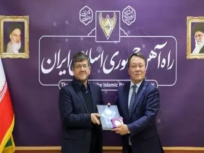 هدف‌گذاری ایران و قزاقستان برای حمل ۵ میلیون تن بار از مسیر ریلی کشورمان