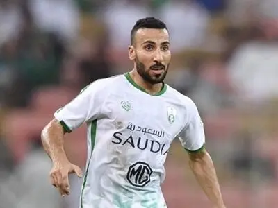 هافبک الاهلی  مصدوم شد