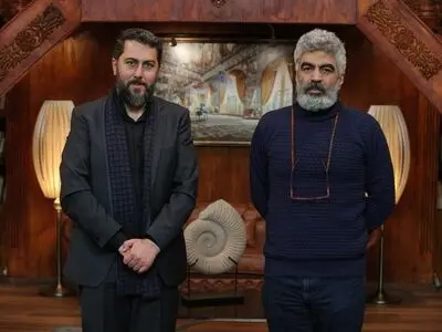 شاعر آئینی میهمان کتاب‌باز می‌شود