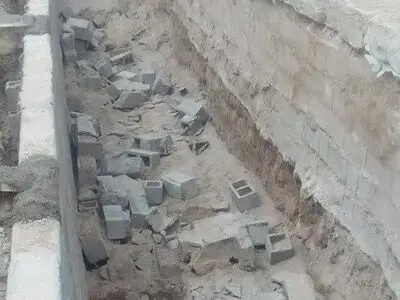 مرگ و مصدومیت دو کارگر بر اثر ریزش دیوار کارخانه 