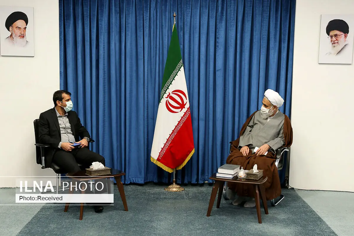 مسئولان باید از کشاورزان و عشایر حمایت کنند
