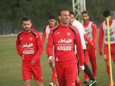 کاپیتان پرسپولیس در آستانه‌ی ممنوع الخروجی