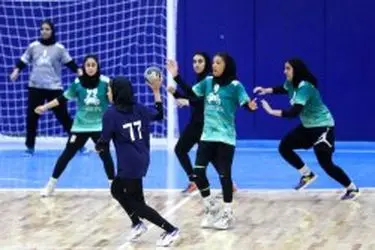آغاز لیگ هندبال بانوان در کیش؛ کیش‌ران صدرنشین جدول هفته دوم