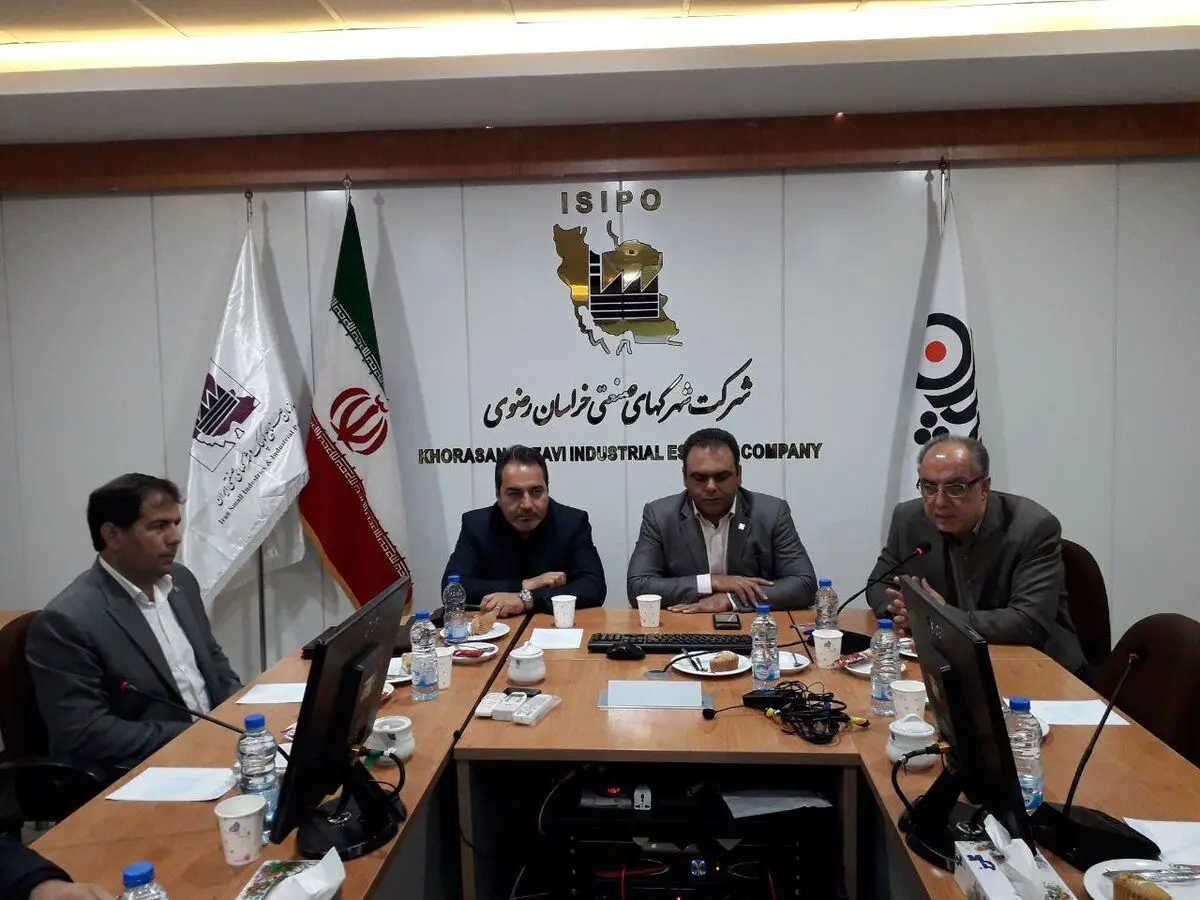 تفاهمنامه همکاری‌های علمی و فناوری سازمان صنایع کوچک و شرکت ساپکو امضا شد