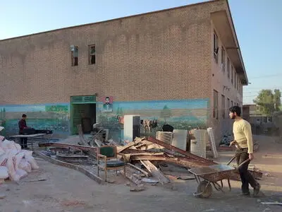 تعمیر و بازسازی مدارس آسیب دیده کرمانشاه طی جنگ در حال انجام است