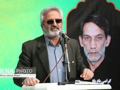 کارگران به دون‌پایه‌ترین طبقه جامعه تبدیل شده‌اند/ اشتغال اعانه‌ای مبتنی بر منافع ملی نیست/ تاکید قانون کار بر اقتصاد مولد است