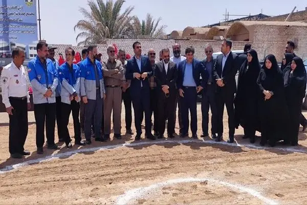 کلنگ‌زنی مجتمع طب کار در شهرک صنعتی اردکان