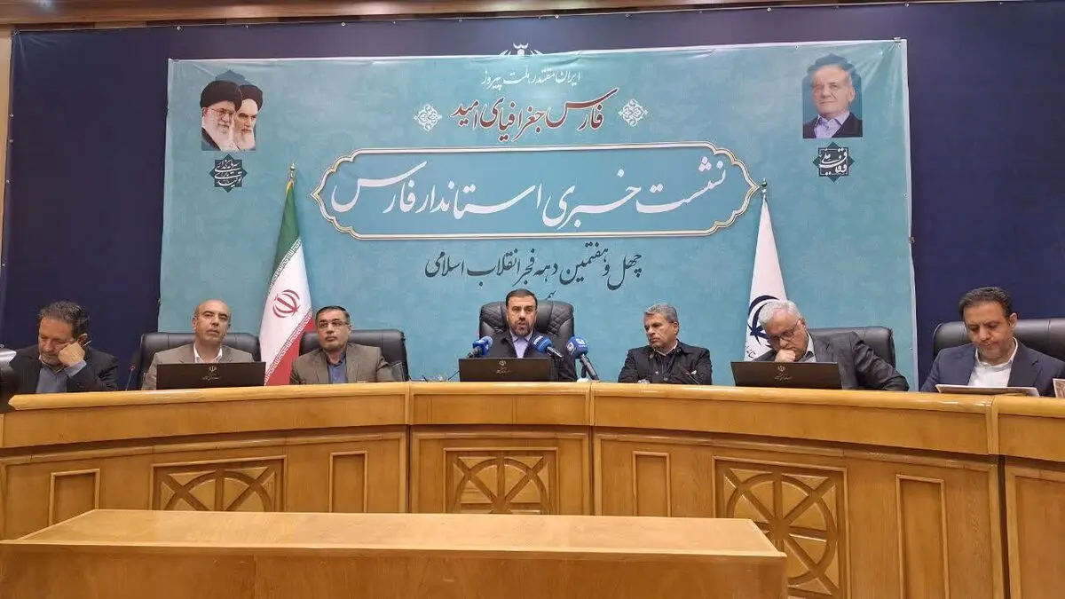 بهره‌برداری و آغاز عملیات اجرایی بیش از ۲ هزار پروژه در فارس/ در حوادث اخیر با جوانان مدارا شد 
