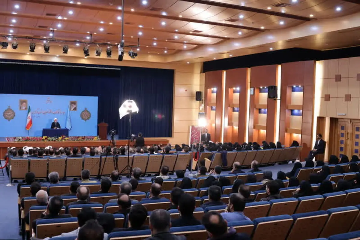 دشمن در تلاش است معیشت مردم ایران را در تنگنا قرار دهد / ضرورت تکریم ارباب رجوع در دستگاه قضا