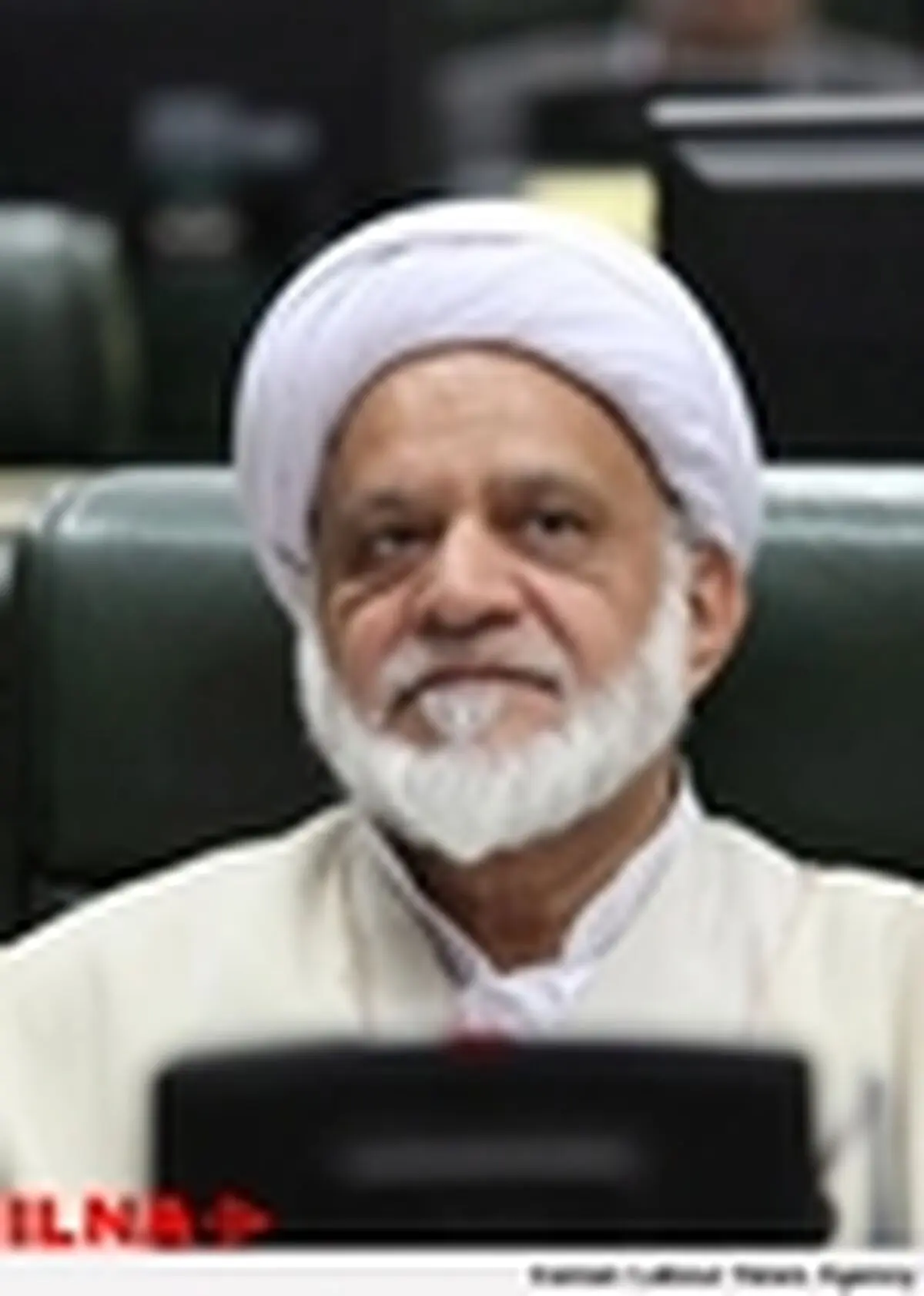 وام ازدواج ارتباطی به حوزه کاری وزیر اقتصاد ندارد
