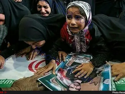 برخی از ترس چهار تا فالوور خارج‌نشین، دفاع از مرز را گناهی بزرگ می‌شمارند