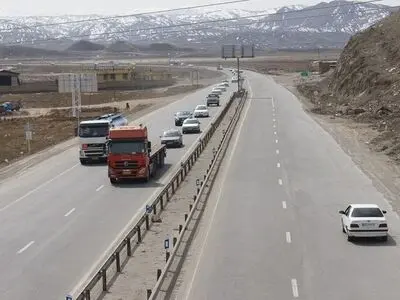 کاهش ۴۰ درصدی تردد در محورهای کرمانشاه