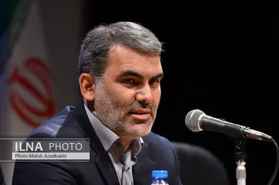 افزایش حقوق‌ها برای سال آینده هنوز در مجلس تصویب نشده است/ اگر از تولید حمایت نشود، یارانه یک میلیونی هم پاسخگو نیست