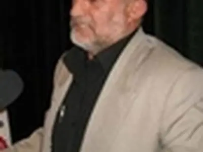 در بحثاشتغال اولویت با بحثمعادن و صنایع وکشاورزی است