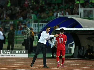 بحران نیمکت پرسپولیس؛ آینده هاشمیان در هاله‌ای از ابهام