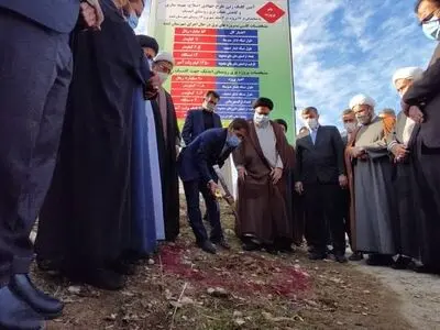 کلنگ زنی 17 پروژه برق رسانی در لِنده استان کهگیلویه و بویراحمد