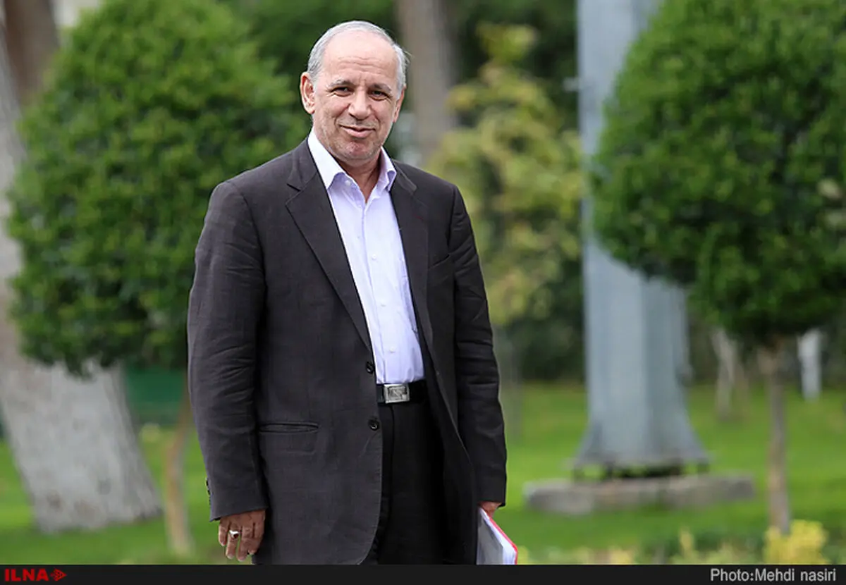 اختلاف دولت و مجلس دلیل تاخیر در صدور احکام افزایش حقوق/ قانونی برای تعدیل کارکنان دولت نداریم