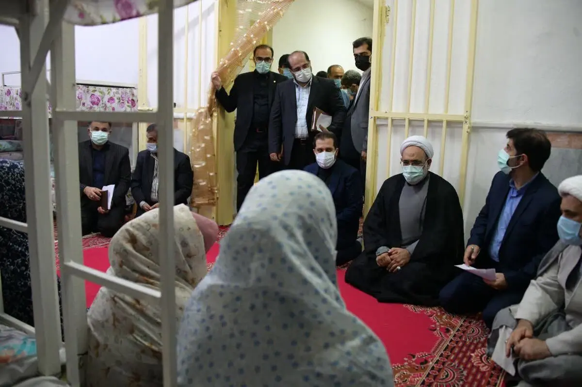 بازدید رئیس کل دادگستری  مازندران  از زندان آمل/آزادی 139 نفر از زندان