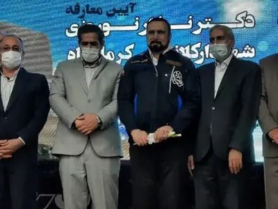شهردار کرمانشاه رسما کار خودش را آغاز کرد