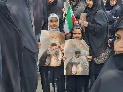 تجمع مردمی گرامیداشت  شهید جمهور و همراهانش در ارومیه برگزار شد