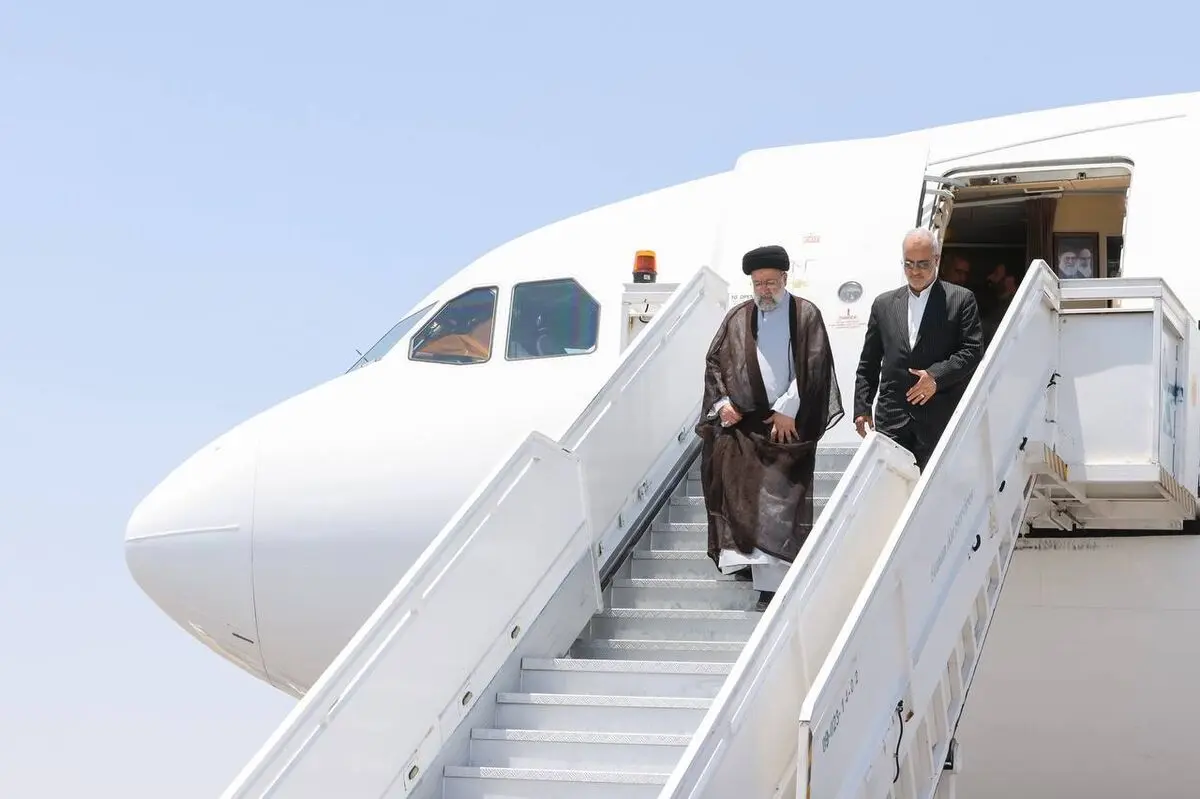 رئیس‌جمهور وارد فرودگاه رفسنجان شد
