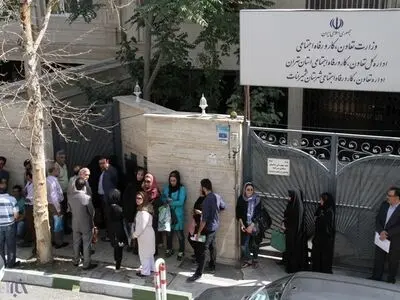 تشکیک شاکیان درباره رای هیات‌ تشخیص و حل اختلاف اداره کار؟ / کارگران شاکی دارای شائبه تخلف گزارش دهند