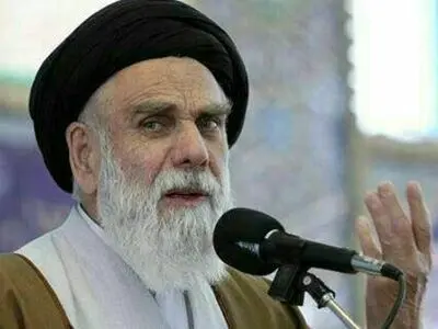 استعفای آیت‌‌الله جعفری تحت برخی فشارها بوده است/ پدرم برای اقامه نماز جمعه مشکلی از نظر سلامتی ندارد