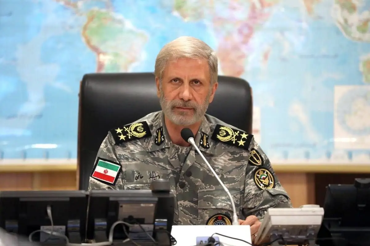آمریکایی‌ها هرگاه دست به جنایتی زده‌اند پاسخ قاطعانه دریافت کرده‌اند/ پایبندی ارتش در تمام دوره‌ها به شعار "ارتش فدای ملت"