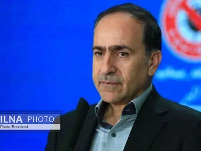 توضیح درباره چرایی محدود بودن واکسن برکت در مراکز واکسیناسیون/ هنوز سندی مبنی بر نتیجه بخش بودن فایزر برای زنان باردار ارائه نشده است