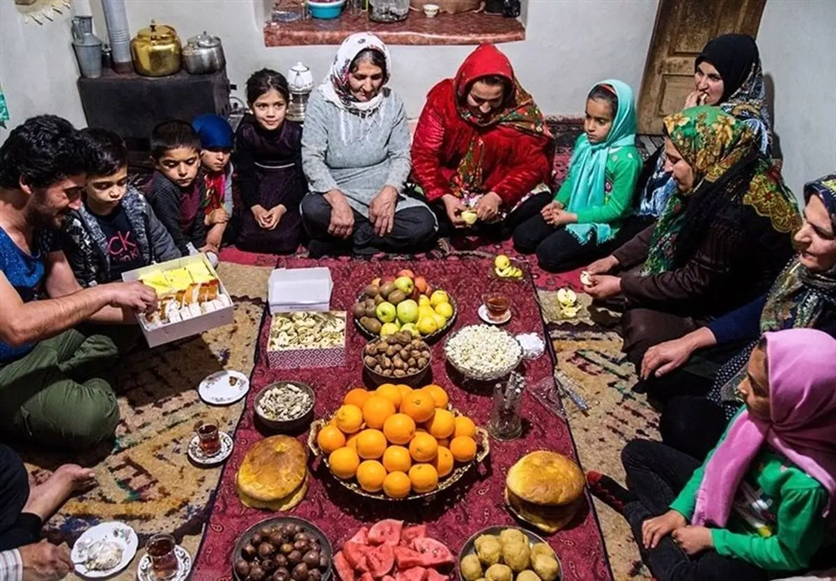 دورهمی‌های خانوادگی در شب یلدا کانون بحران کرونا است