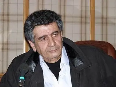 منوچهر والی زاده در بیمارستان بستری شد