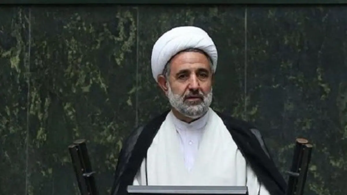حذف ارز ۴۲۰۰ تومانی تبعات سنگینی به همراه دارد/ هیات رئیسه در تعامل با دولت موضوع پیگیری کند